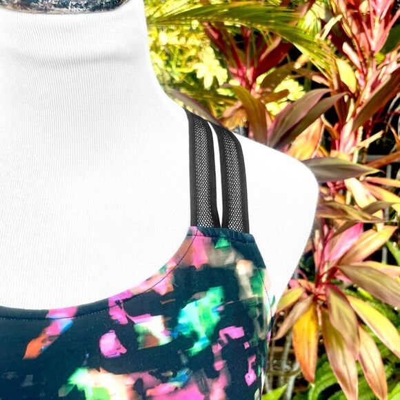 Fabletics Payton Tank  - Picture 4 of 10